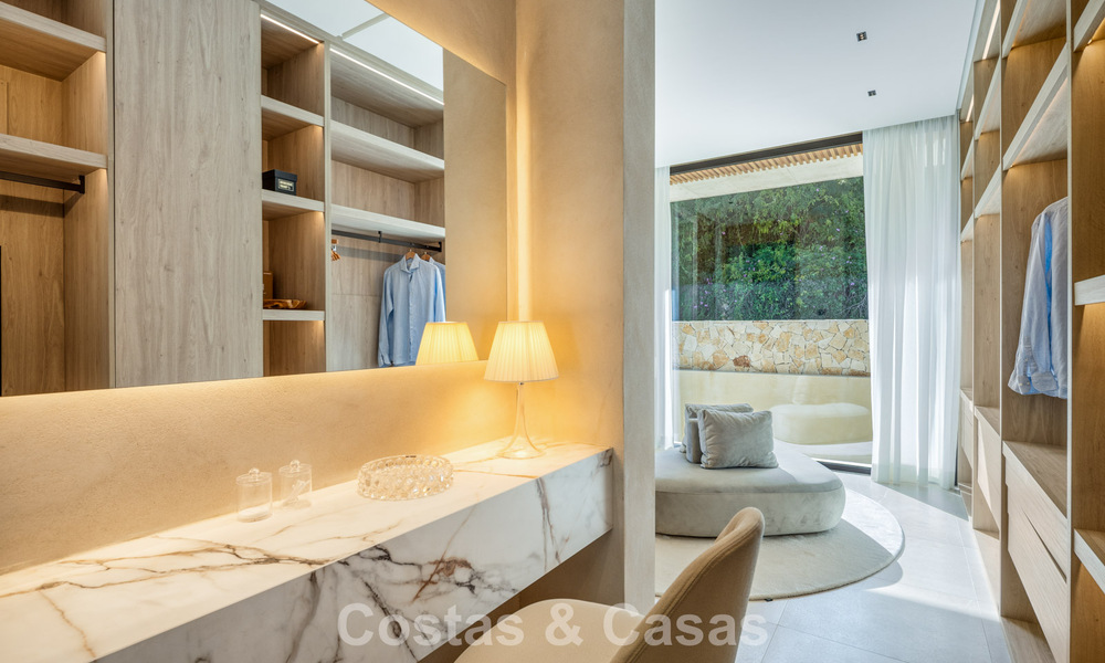 Brand-new, high-end luxury villa with panoramic views for sale in the gated community of El Madroñal, Benahavis - Marbella 794223