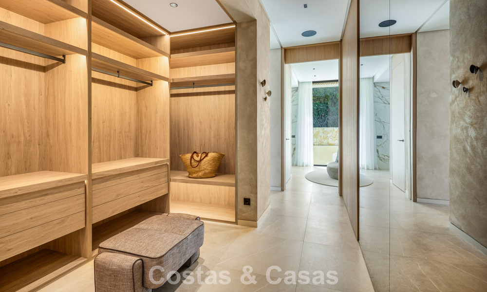 Brand-new, high-end luxury villa with panoramic views for sale in the gated community of El Madroñal, Benahavis - Marbella 794224