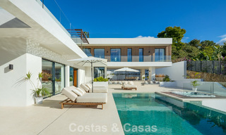 Modern luxury villa with minimalist architecture for sale on the New Golden Mile between Marbella and Estepona 794350 