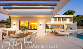 Modern luxury villa with minimalist architecture for sale on the New Golden Mile between Marbella and Estepona 794352 