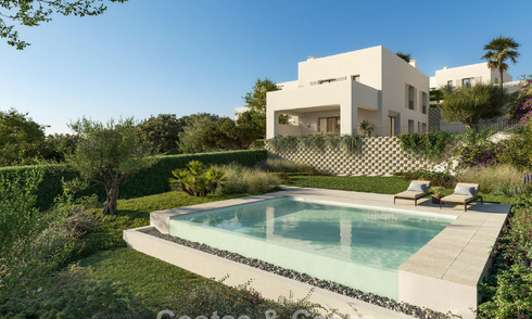 Exclusive luxury homes for sale in a private, gated golf resort in Sotogrande, Costa del Sol 794249