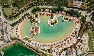 Exclusive luxury homes for sale in a private, gated golf resort in Sotogrande, Costa del Sol 794363 