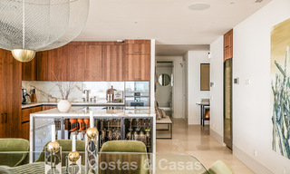 Modern apartment with villa character for sale with sea views in an exclusive complex in La Quinta, Marbella - Benahavís 794542 