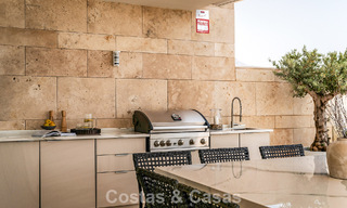 Modern apartment with villa character for sale with sea views in an exclusive complex in La Quinta, Marbella - Benahavís 794552 