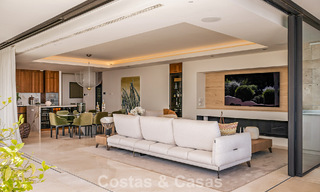 Modern apartment with villa character for sale with sea views in an exclusive complex in La Quinta, Marbella - Benahavís 794556 