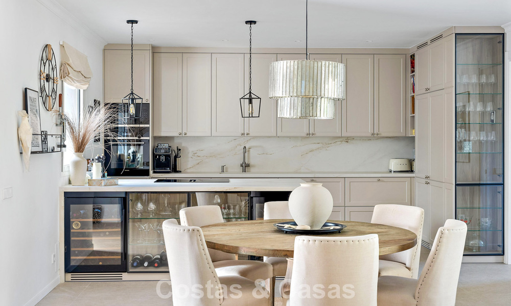 Move-in ready luxury duplex apartment for sale, surrounded by golf courses in Nueva Andalucía, Marbella 794577