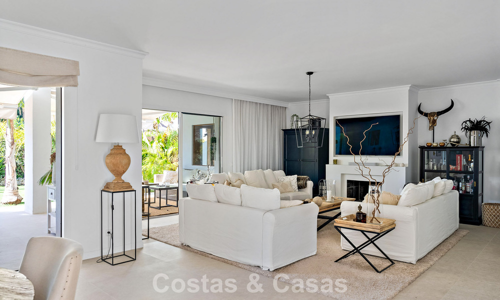 Move-in ready luxury duplex apartment for sale, surrounded by golf courses in Nueva Andalucía, Marbella 794579