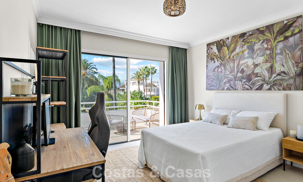 Move-in ready luxury duplex apartment for sale, surrounded by golf courses in Nueva Andalucía, Marbella 794588