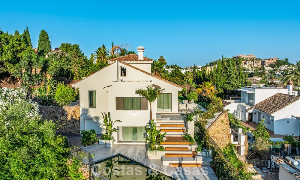 Move-in ready, Balinese-style luxury villa for sale in Nueva Andalucía’s Golf Valley, Marbella 794688