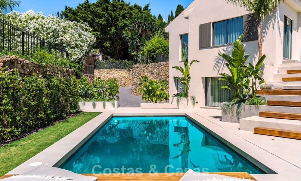 Move-in ready, Balinese-style luxury villa for sale in Nueva Andalucía’s Golf Valley, Marbella 794689