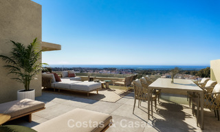 Advanced luxury apartments for sale within walking distance of a golf clubhouse on the New Golden Mile, Marbella - Estepona 794562 