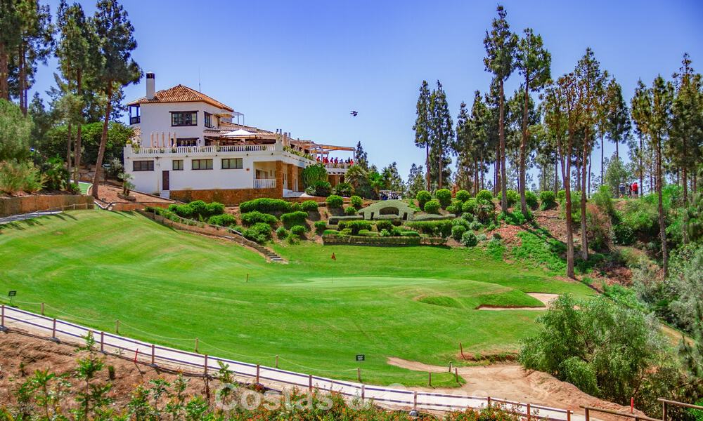 New, modern apartments with phenomenal views for sale in Mijas Costa, Costa del Sol 794602