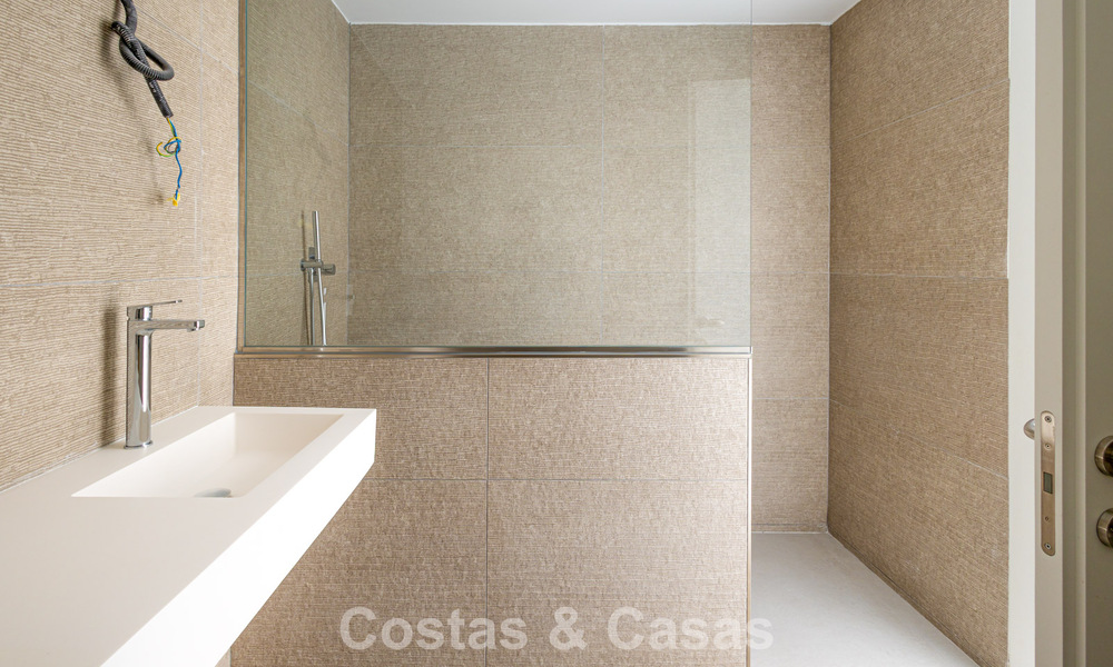 Modernist semi-detached villa for sale close to amenities in Guadalmina golf and San Pedro centre, Marbella 794651