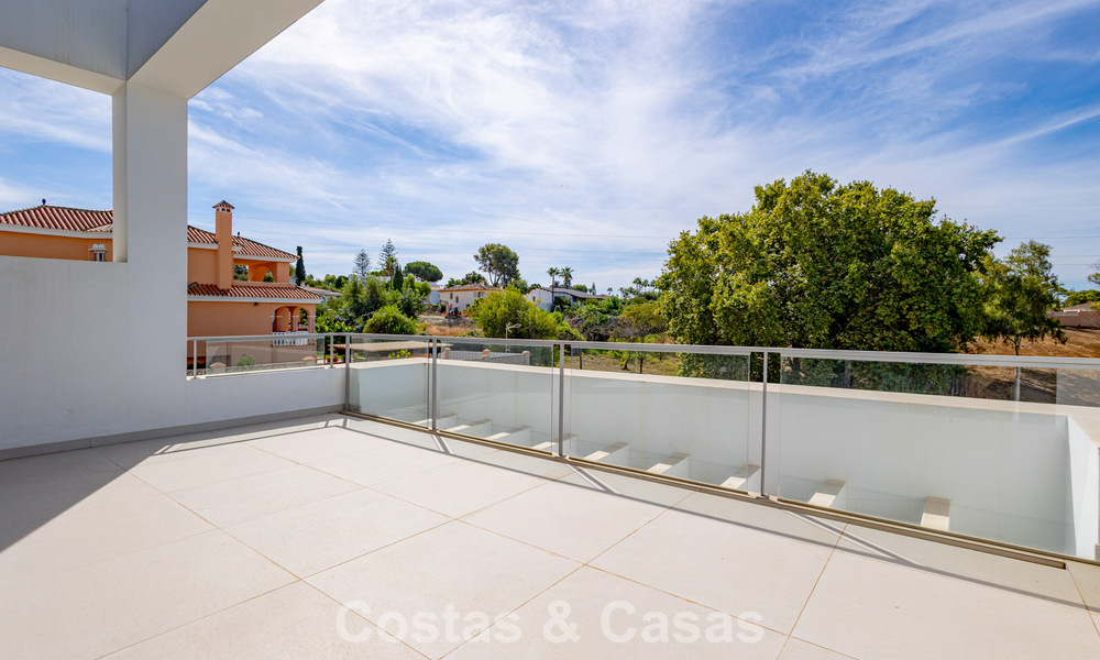 Modernist semi-detached villa for sale close to amenities in Guadalmina golf and San Pedro centre, Marbella 794670