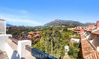 Stylish townhouse for sale within walking distance of the beach on Marbella’s Golden Mile 794706 