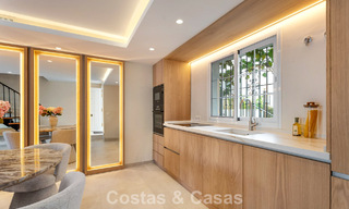 Stylish townhouse for sale within walking distance of the beach on Marbella’s Golden Mile 794720 