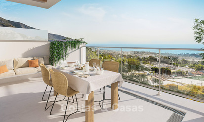 Modern apartments for sale in a contemporary development with sea view in Benalmádena, Costa del Sol 794896