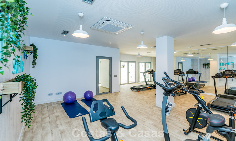 Modern apartments for sale in a contemporary development with sea view in Benalmádena, Costa del Sol 794914