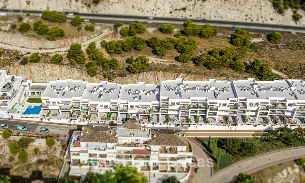 Modern apartments for sale in a contemporary development with sea view in Benalmádena, Costa del Sol 794915