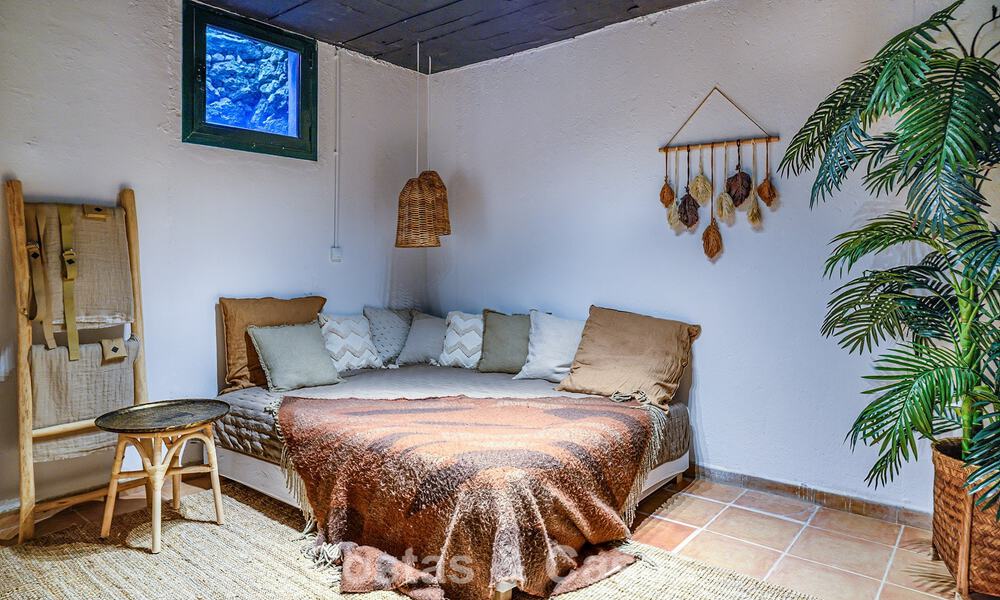 Move-in ready mediterranean luxury villa for sale on the New Golden Mile between Marbella and Estepona 794951