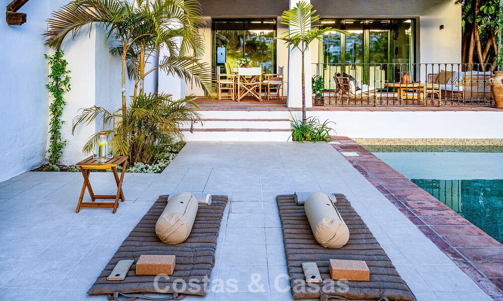 Move-in ready mediterranean luxury villa for sale on the New Golden Mile between Marbella and Estepona 794987