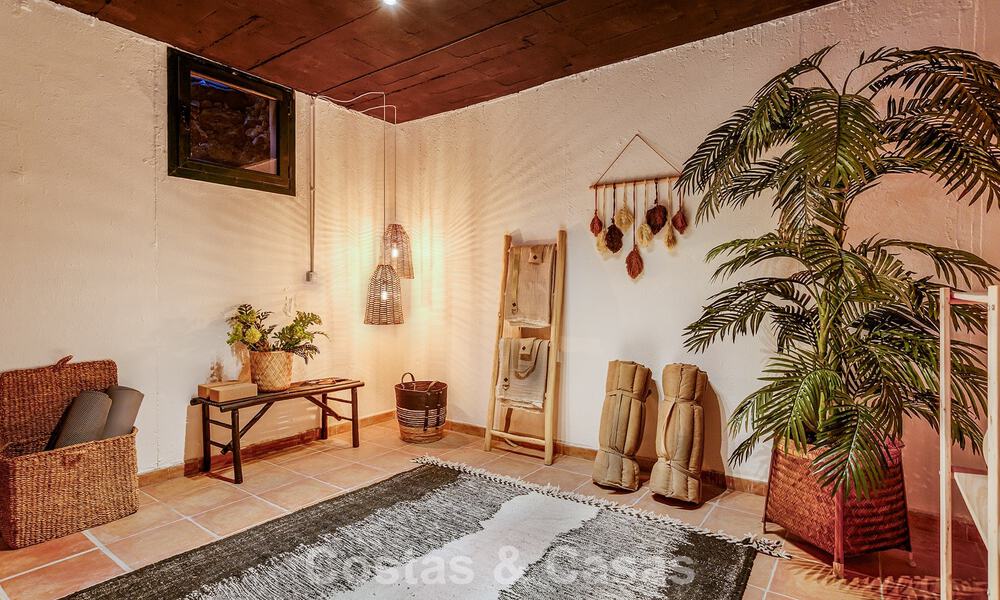 Move-in ready mediterranean luxury villa for sale on the New Golden Mile between Marbella and Estepona 794991