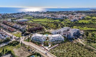 Modern, innovative new-build apartments for sale with sea view on the New Golden Mile, between Marbella and Estepona 794818 