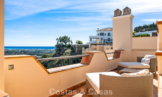 Spacious duplex penthouse with panoramic sea views for sale in a gated community in Marbella - Benahavís 794829 