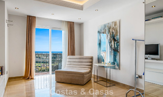 Spacious duplex penthouse with panoramic sea views for sale in a gated community in Marbella - Benahavís 794830 
