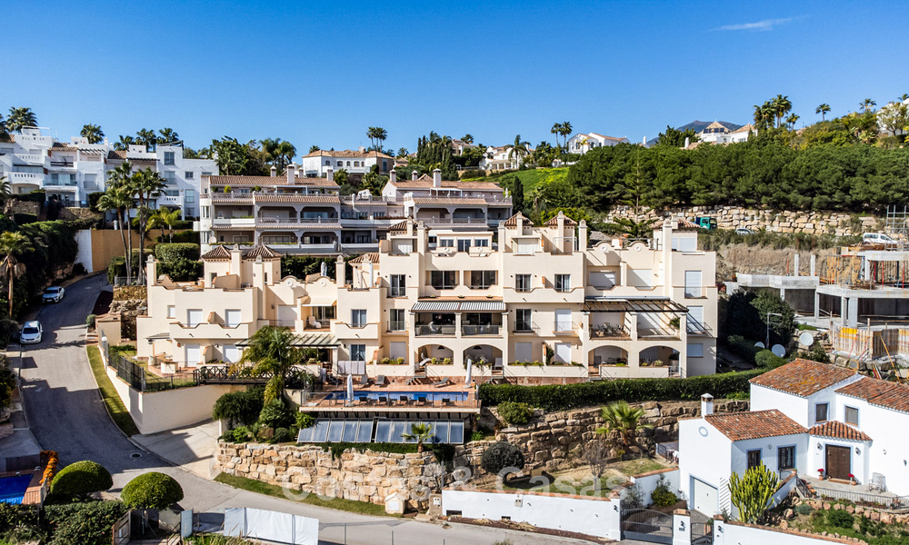 Spacious duplex penthouse with panoramic sea views for sale in a gated community in Marbella - Benahavís 794834