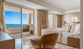 Spacious duplex penthouse with panoramic sea views for sale in a gated community in Marbella - Benahavís 794844 