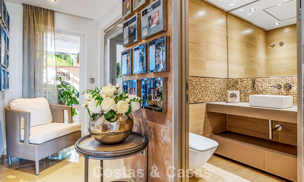 Spacious duplex penthouse with panoramic sea views for sale in a gated community in Marbella - Benahavís 794871