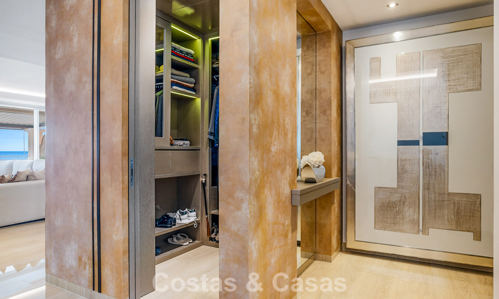 Spacious duplex penthouse with panoramic sea views for sale in a gated community in Marbella - Benahavís 794872