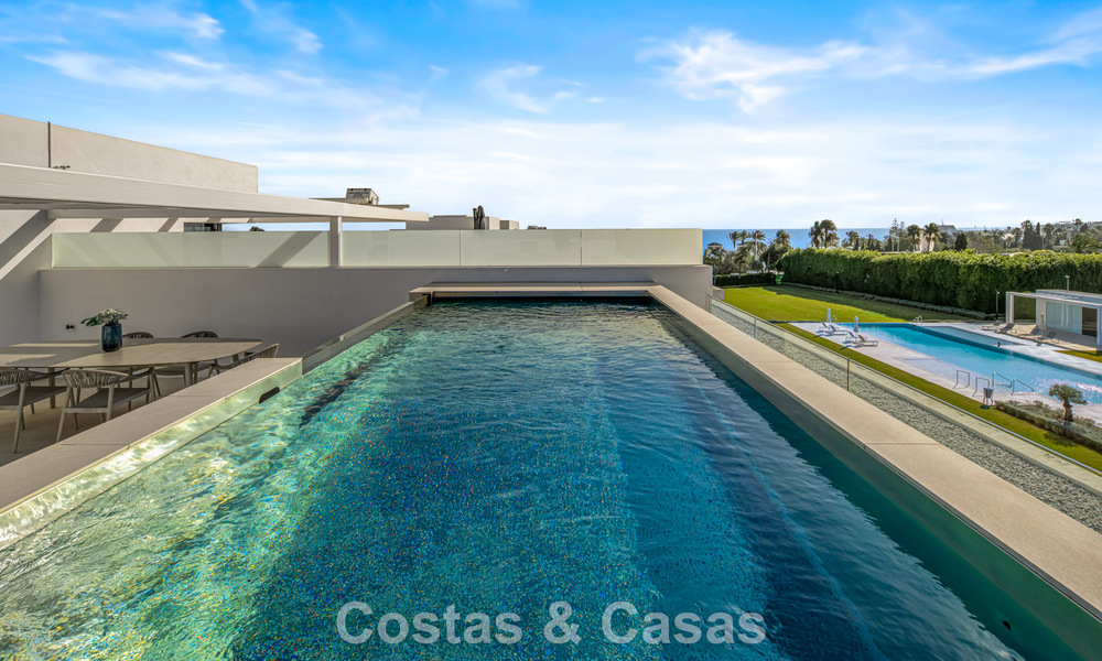 Ultra-modern semi-detached villa with private garden and private pool for sale on the Golden Mile, Marbella 795009