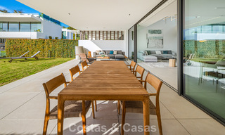 Ultra-modern semi-detached villa with private garden and private pool for sale on the Golden Mile, Marbella 795010 