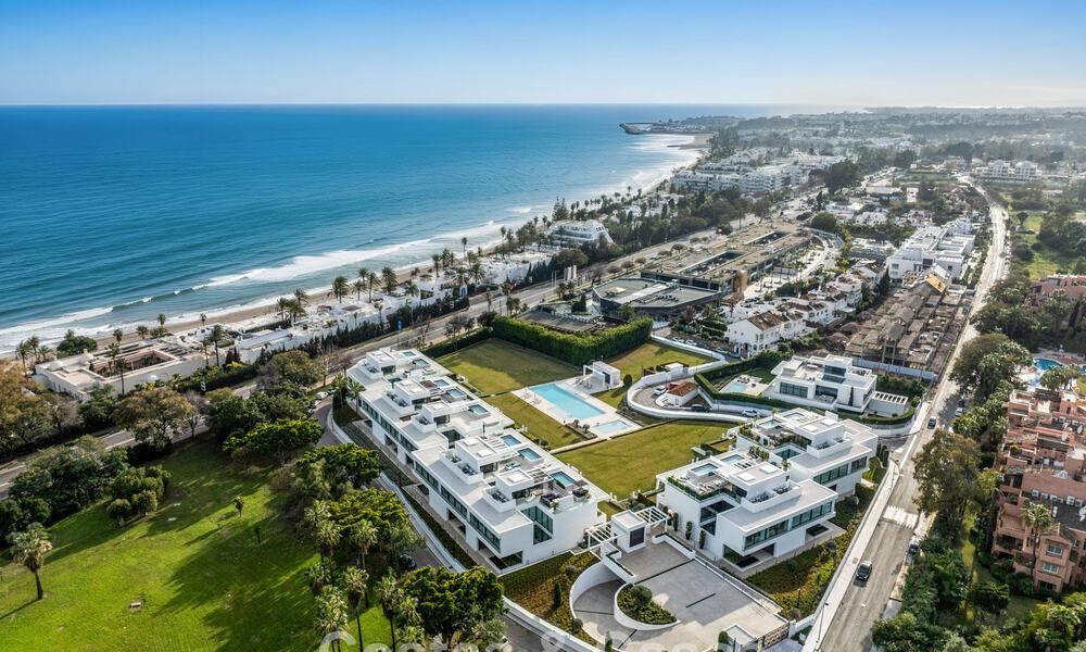 Ultra-modern semi-detached villa with private garden and private pool for sale on the Golden Mile, Marbella 795015