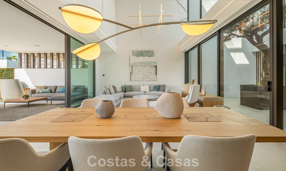 Ultra-modern semi-detached villa with private garden and private pool for sale on the Golden Mile, Marbella 795027