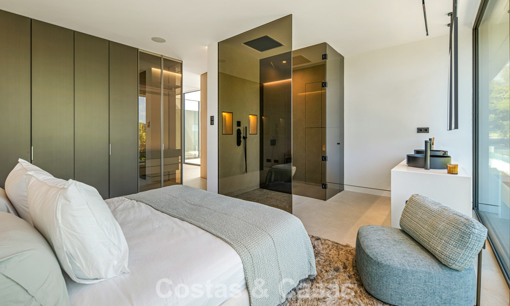 Ultra-modern semi-detached villa with private garden and private pool for sale on the Golden Mile, Marbella 795039