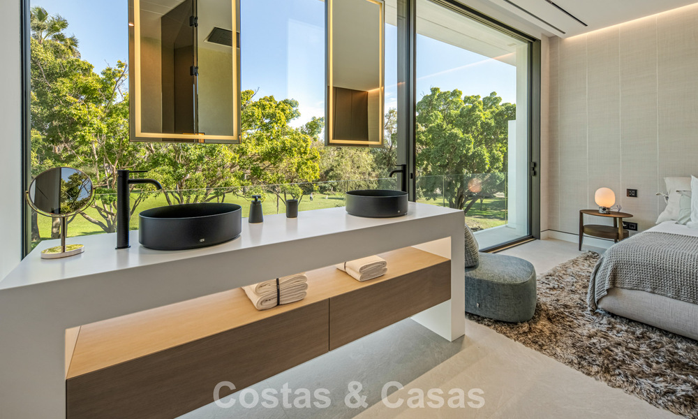 Ultra-modern semi-detached villa with private garden and private pool for sale on the Golden Mile, Marbella 795040