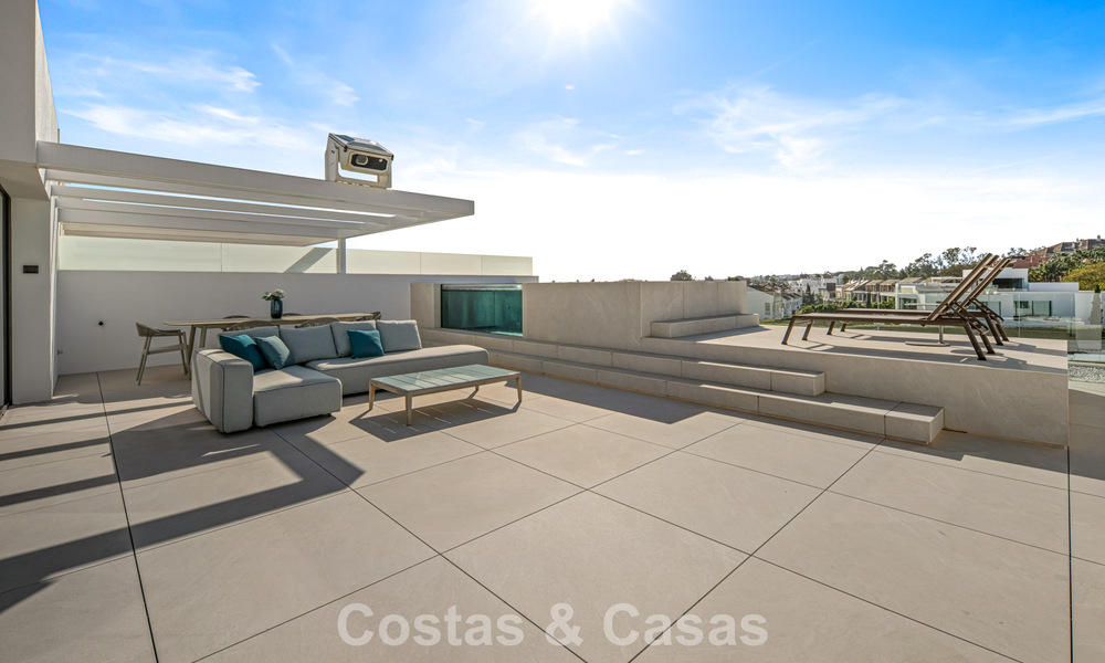 Ultra-modern semi-detached villa with private garden and private pool for sale on the Golden Mile, Marbella 795065