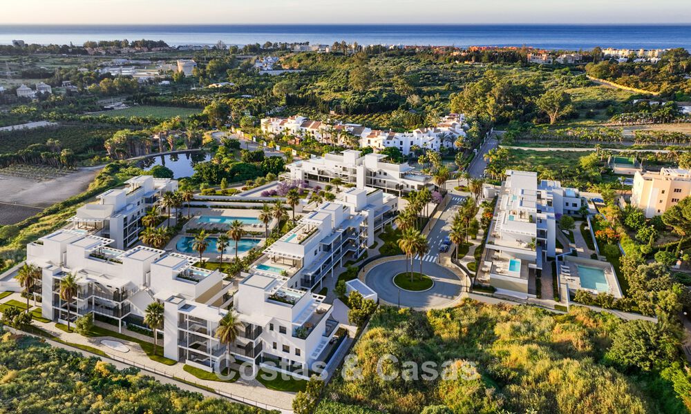 Modern apartments with stunning sea views for sale on the New Golden Mile between Marbella and Estepona 795069