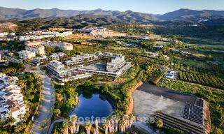 Modern apartments with stunning sea views for sale on the New Golden Mile between Marbella and Estepona 795070 