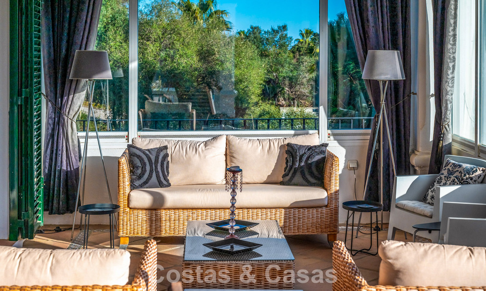Authentic Andalusian villa with idyllic, panoramic golf views for sale in Sotogrande Alto, Costa del Sol 795201