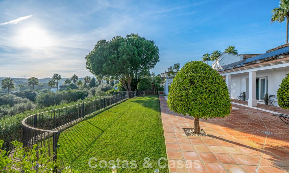 Authentic Andalusian villa with idyllic, panoramic golf views for sale in Sotogrande Alto, Costa del Sol 795205