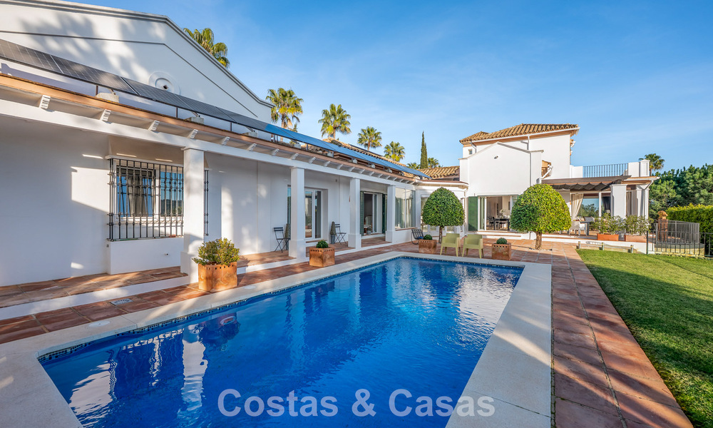 Authentic Andalusian villa with idyllic, panoramic golf views for sale in Sotogrande Alto, Costa del Sol 795214