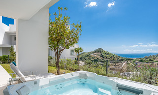 Luxurious, contemporary garden apartment with sea views for sale in a boutique complex near Marbella town 795341 