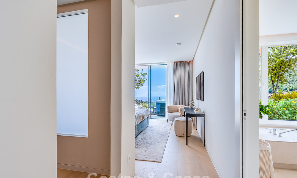 Luxurious, contemporary garden apartment with sea views for sale in a boutique complex near Marbella town 795350