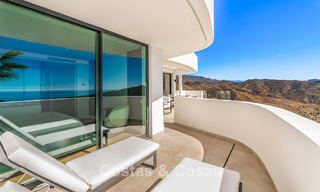 Move-in ready, avant-garde apartment with sublime sea views for sale just minutes from Marbella town 795352 