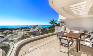 Move-in ready, avant-garde apartment with sublime sea views for sale just minutes from Marbella town 795354 