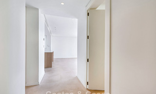 Bright apartment with sea views for sale in a resort-style complex near by Marbella town 795367 